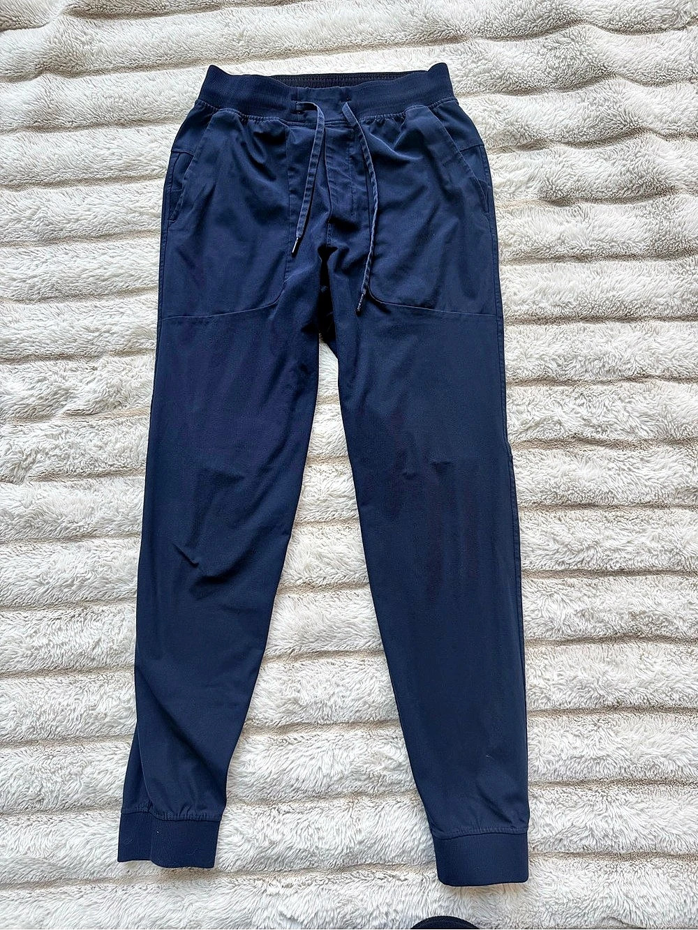 Lululemon Men’s ABC Jogger Pants Navy Blue – Size Small